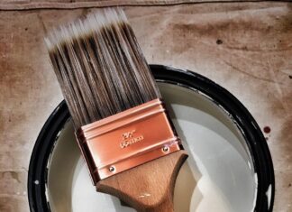 Verftechnieken onder de loep: van sponzen tot marmeren